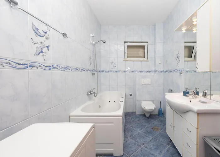 Apartman In Okrug Gornji *